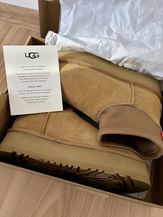 Ugg marimea 37 noi
