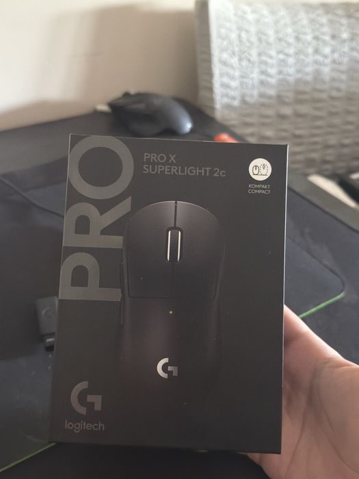 Logitech g pro x superlight 2