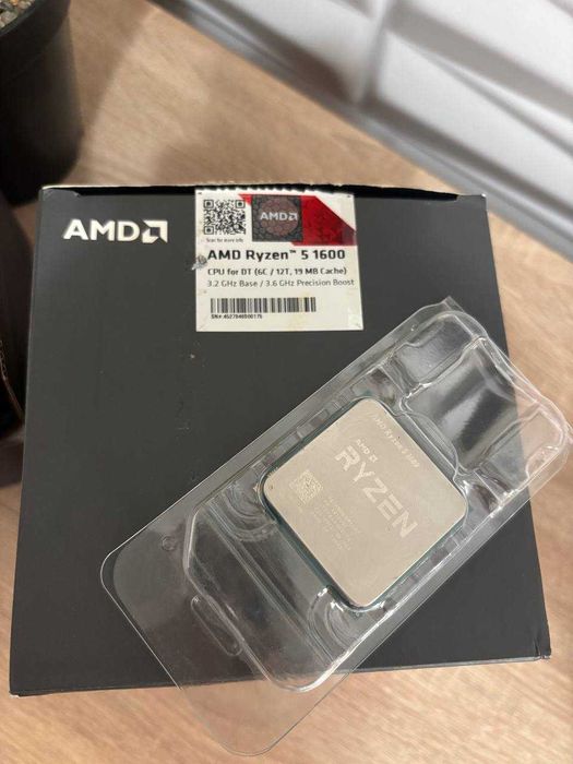 Процесор AMD Ryzen 1600 BOX + Cooler AMD Wraith