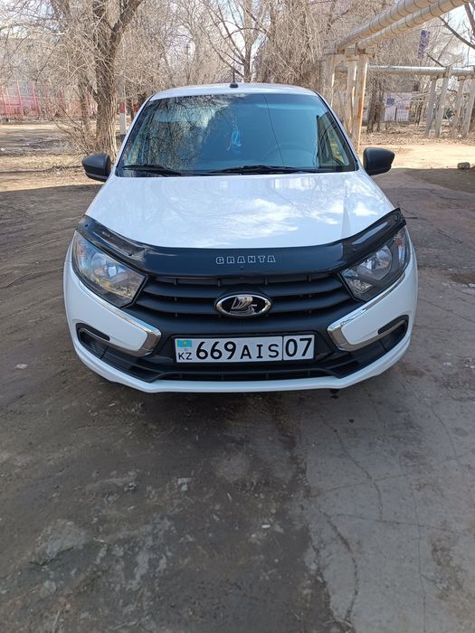 Продам Гранту в отличном состоянии