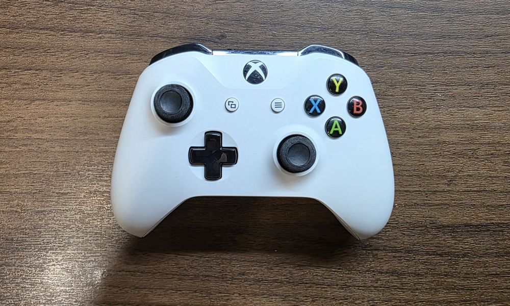 Xbox One X 1tb Чёрный