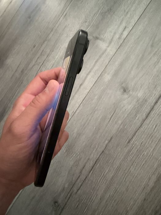 iPhone 16 Pro Max Black Titanium 256 GB – Impecabil + 5 huse