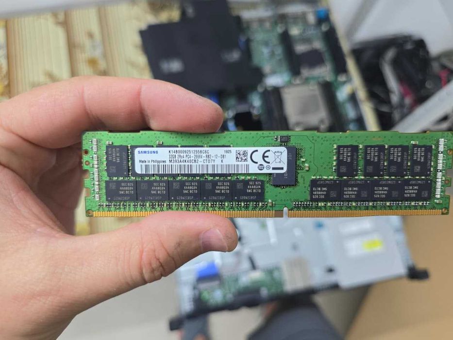 Серверная оперативная память Samsung
