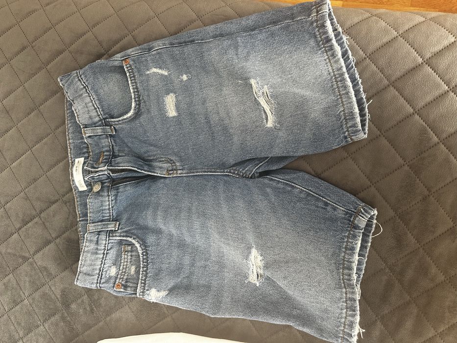 Къси панталони Zara, Hugo, Tommy Hilfiger, Reserved