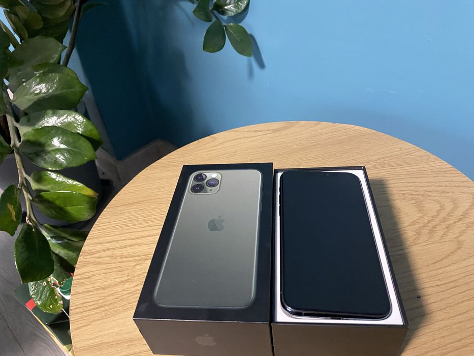 IPhone 11 pro 64 GB midnight green