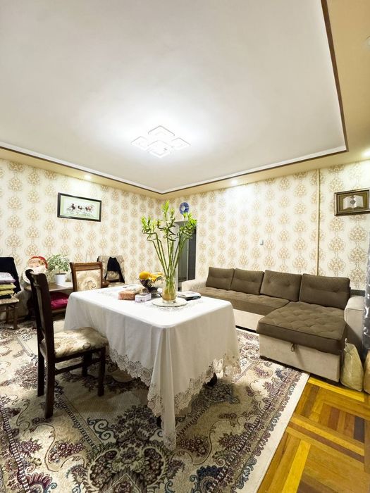 2/2/9 Буюк Ипак Йули 62м2 Возле метро Срочно