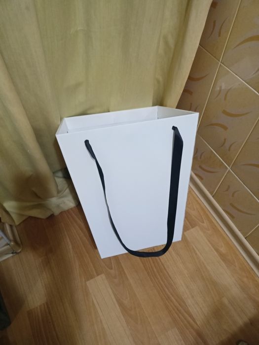 Подарочные две коробки для букетов цветов