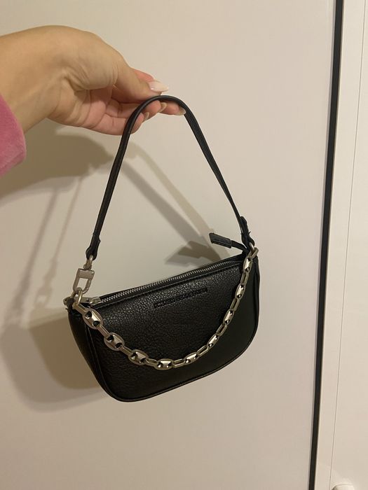 Чисто нова чанта