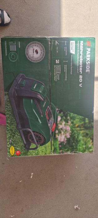 Masina de tuns iarba