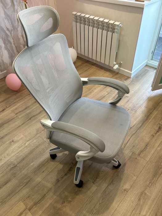 Продам кресло 25к Астана