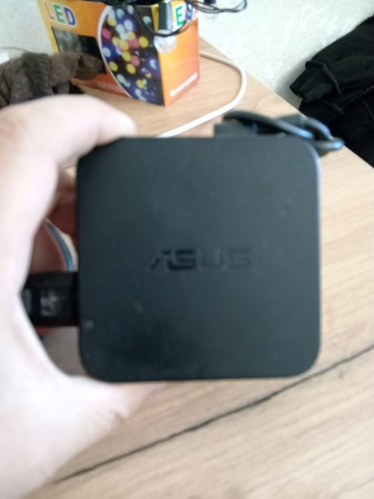 Зарядка для ноутбука Asus