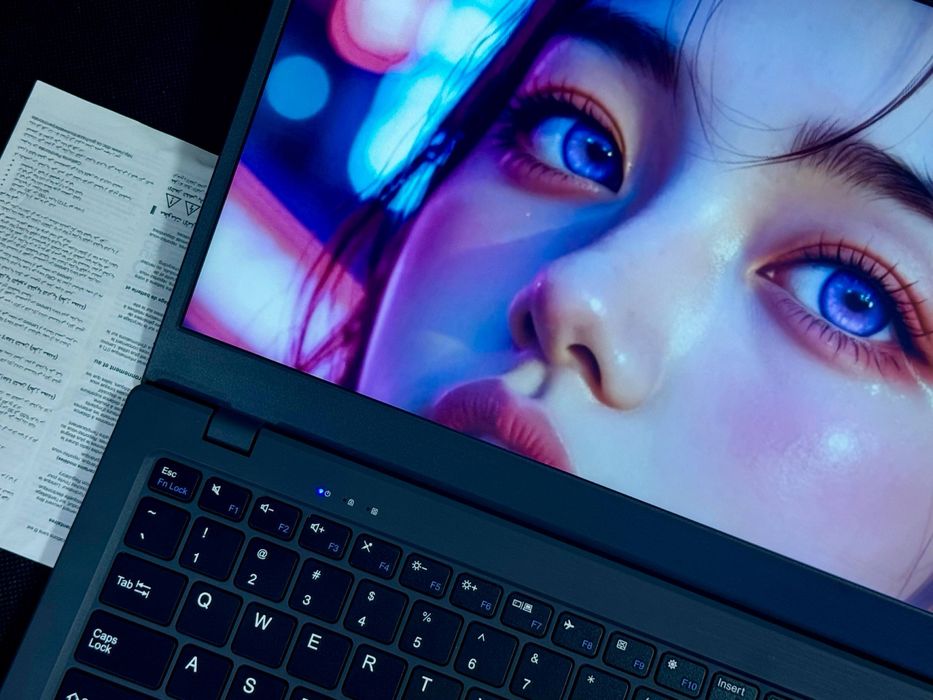 YANGI 14 PRO office Notebook 32GB TEZKOR HOTIRA gold processor