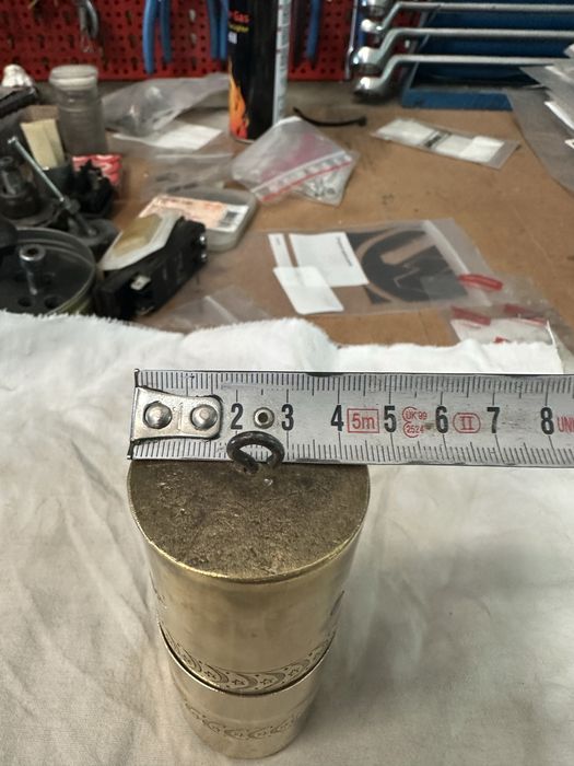 Scriprti și greutați ceas cu pendul