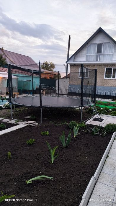 Продам батут,в отличном состоянии