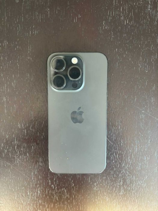 !УНИКАЛЕН! Iphone 15 PRO !като нов!