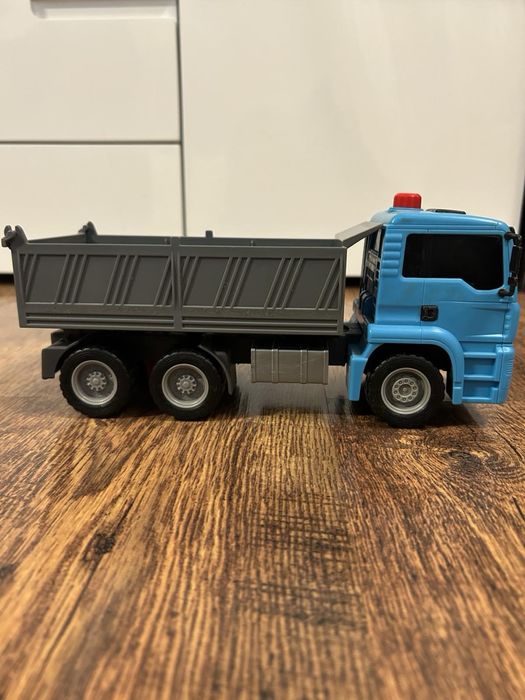 Детска играчка камион man