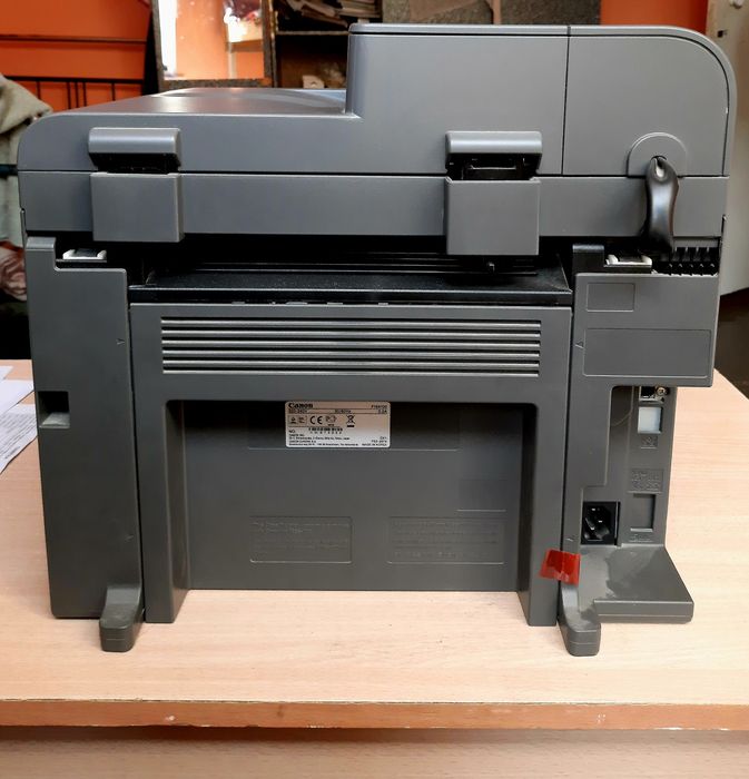 Принтер 3 в 1 (pechat, copy, scan) Canon MF 4730