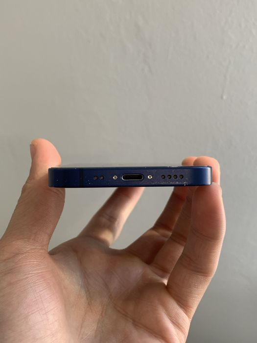 Продам iphone 12 mini