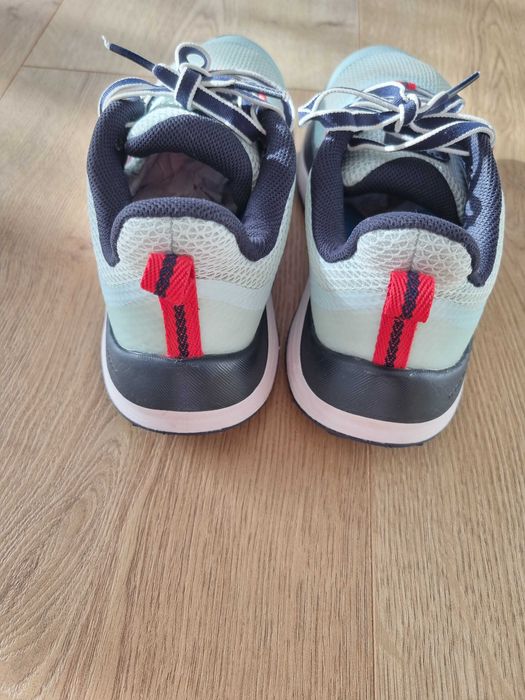 Дамски маратонки