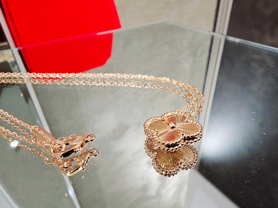 Van Cleef & Arpels VCA Rose Gold 1 Motif Alhambra Clover Дамско Колие