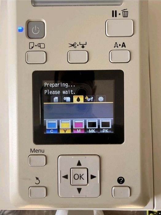 Plotter epson ploter profesional pentru carton odorizante auto si canvas  postere afise imprimanta  epson profesionala