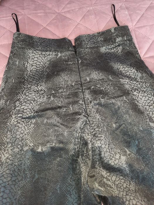 AVIN- клин с висока талия