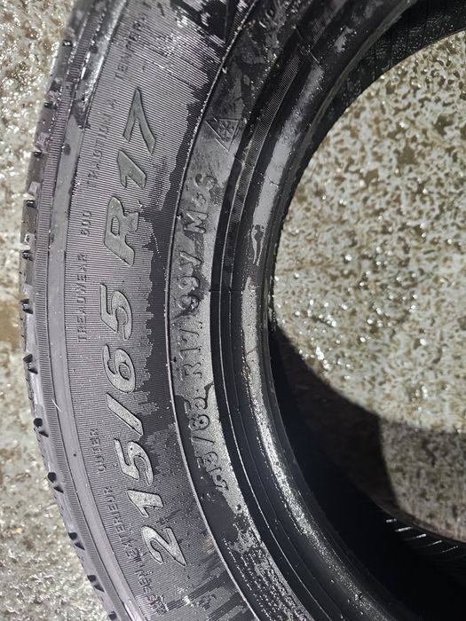 215 65 17 m+s pirelli allseason