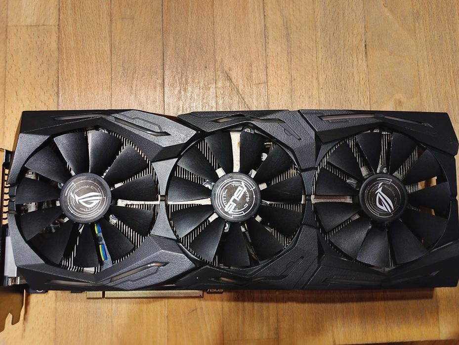 1080 ti rog strix 11gb