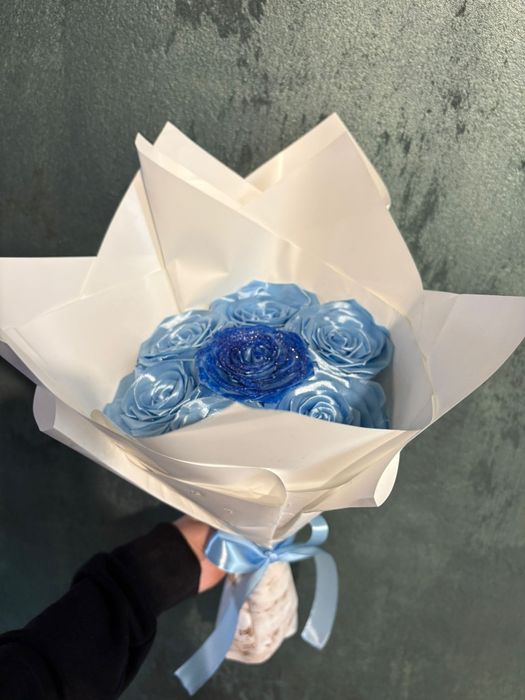 Buchet  7 trandafiri de satin