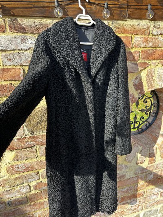 Blană naturală lungă de Astrahan ( miel)