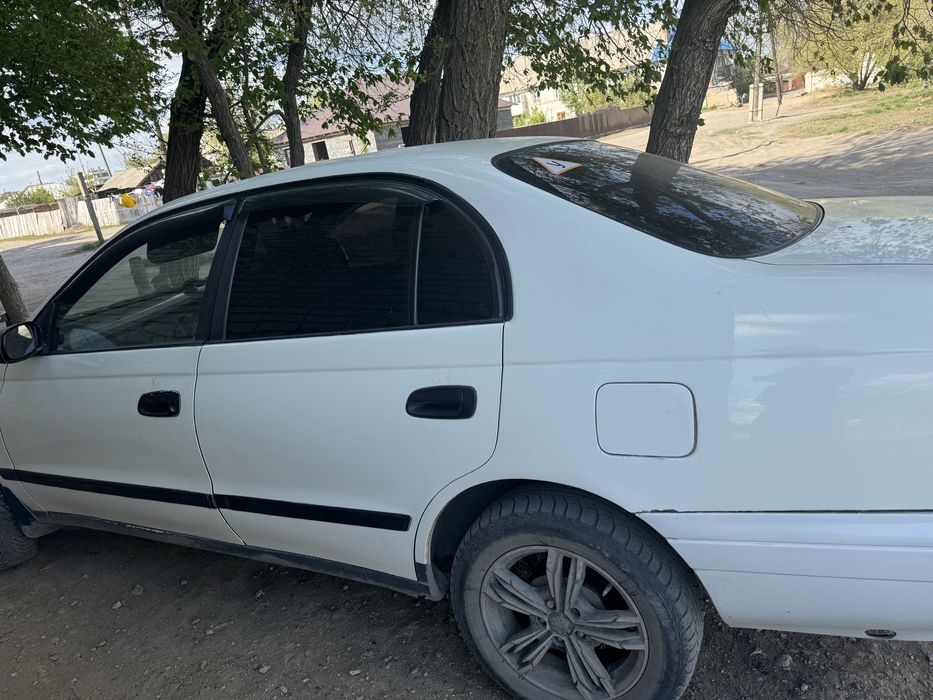 Тоиота корона праворулька