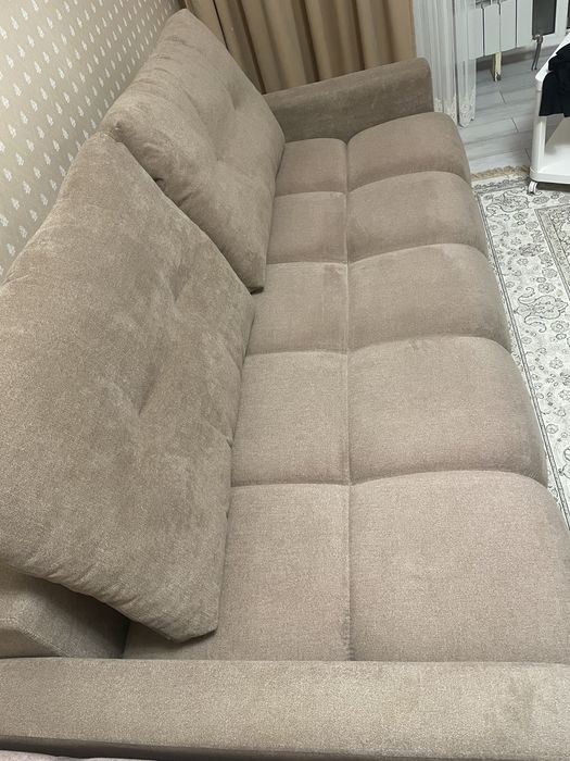Продам диван в хорошем состоянии