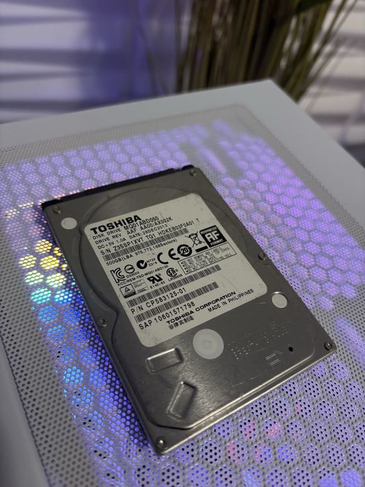 Геймърски компютър Ryzen 3600/RX580 8GB/8 ram/128 nvme/500GB HDD/650W