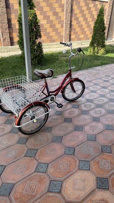Велосипед трехколесный
