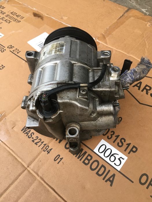 Compresor AC Valeo 2200 CDI MERCEDES SPRINTER DIN 2013 COD A0022307211