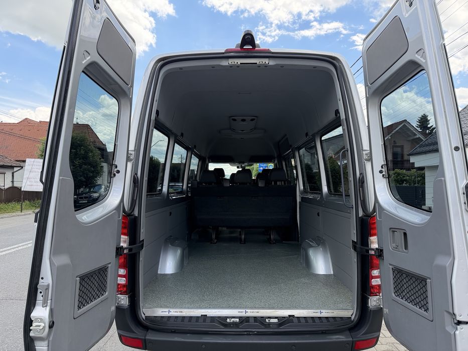 Mercedes Sprinter 316 MAXI 8+1 loc. Clima in Plafon