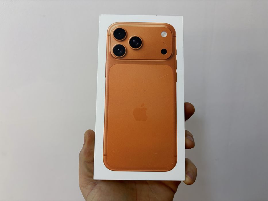 Iphone 17 Pro Max, 256 GB, Orange, nou la cutie