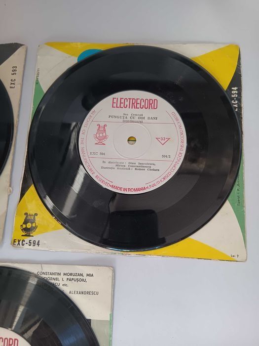 Disc Vinil ,Punguța cu doi bani, Scufita rosie, Capra cu trei iezi,placa pik-up,placi
