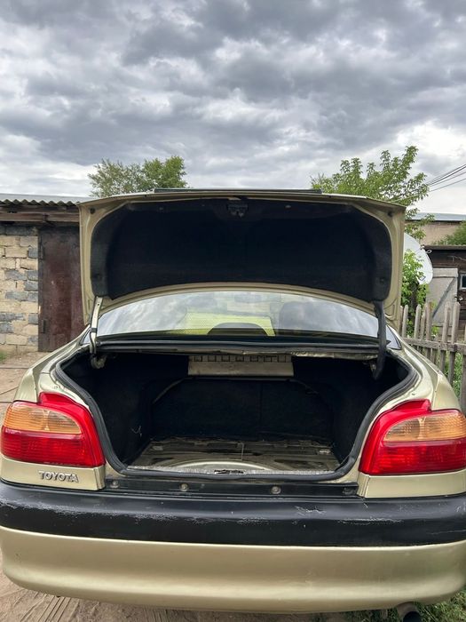 Продам Toyota Avensis