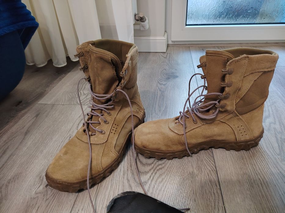 Bocanci militari Rocky