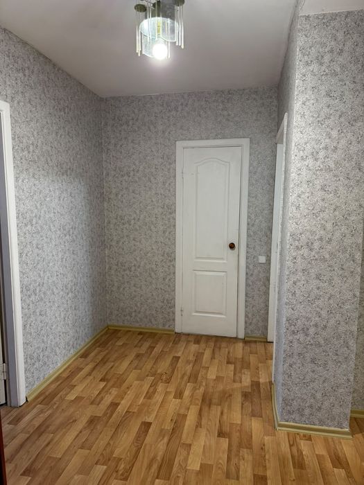 Сдам 2х комн квартиру