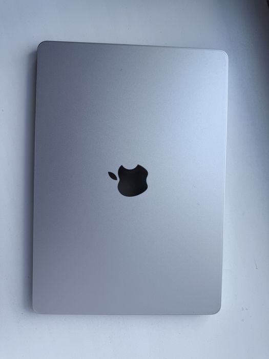 Macbook Air m3 13.6” *донор*