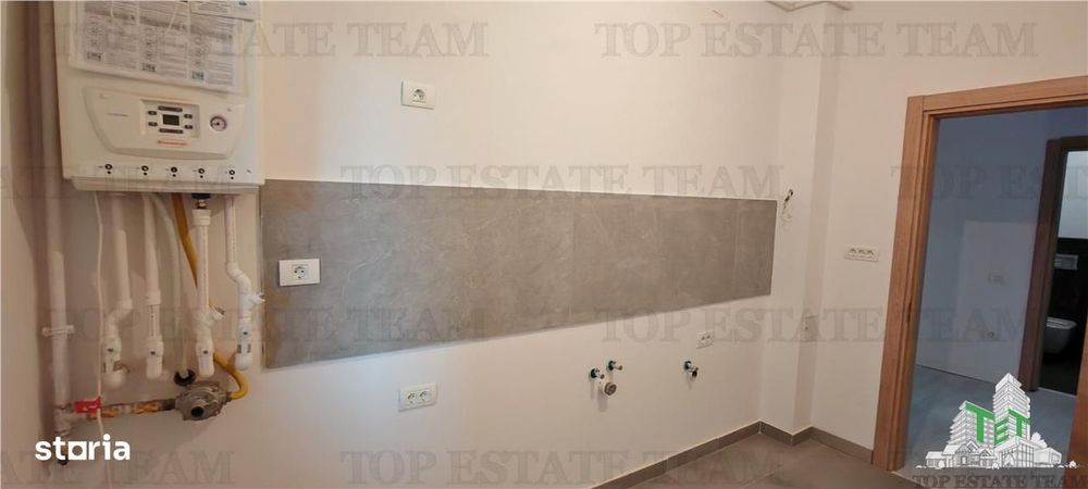 Apartament generos de 3 camere si curte proprie de 115mp, incalzire in