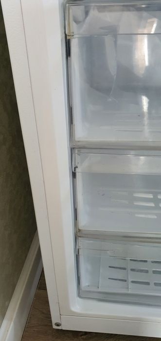 Продам холодильник LG в хорошем состоянии