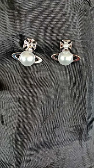 Vivienne Westwood 2 модела нови!