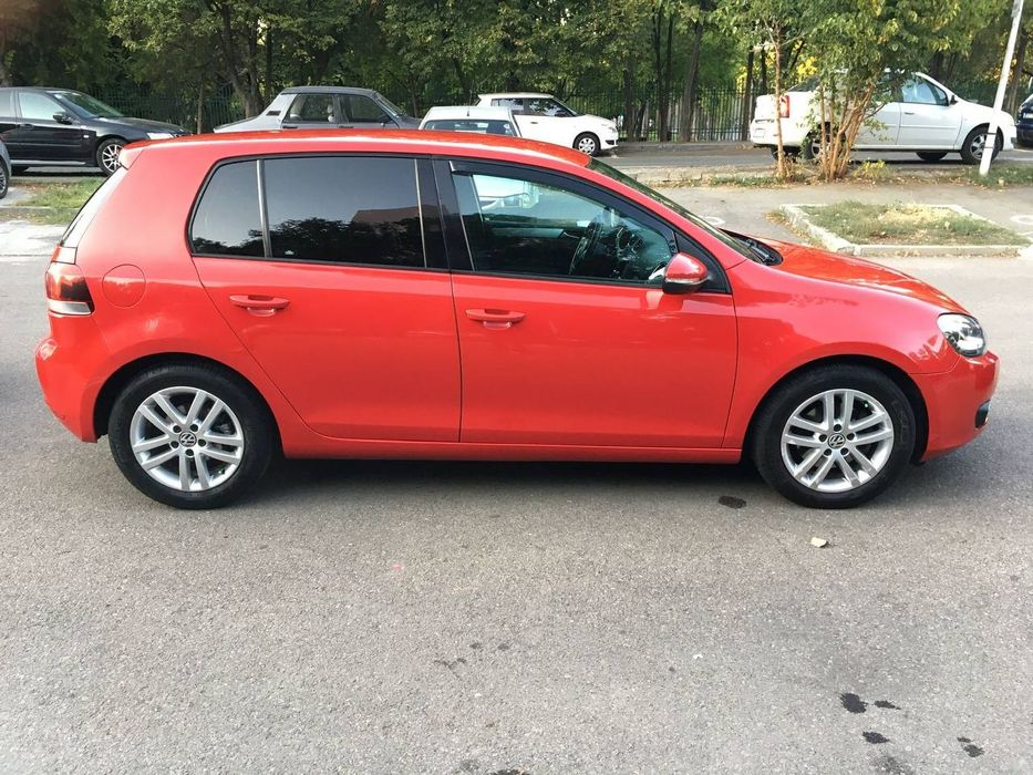 VOLKSWAGEN Golf 2011 — imagine 4