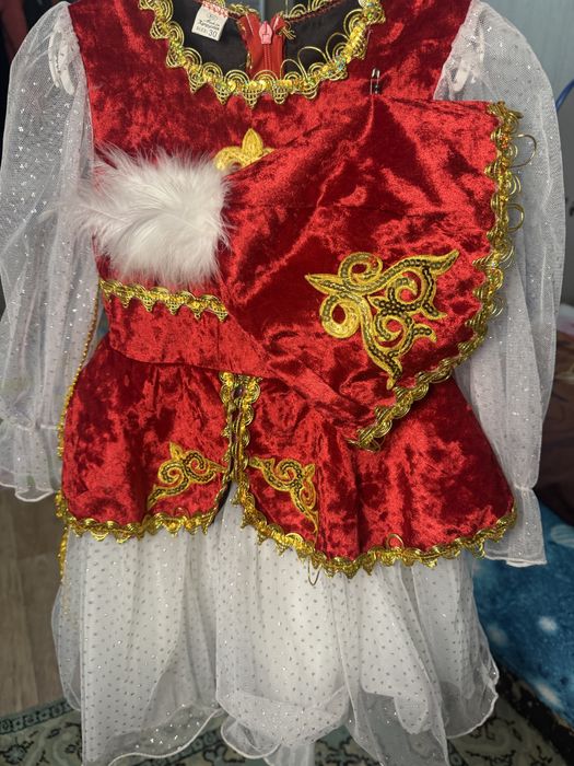 Продам платье для девочки