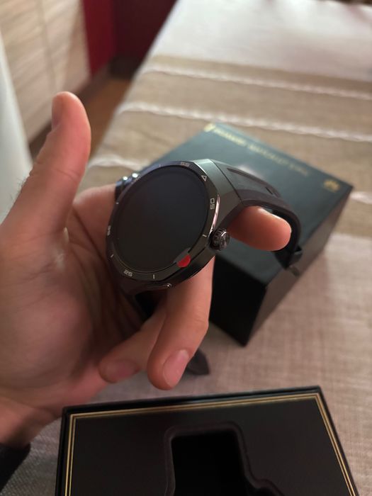 Huawei Watch GT 5 Pro 46mm Black – кутия и зарядно