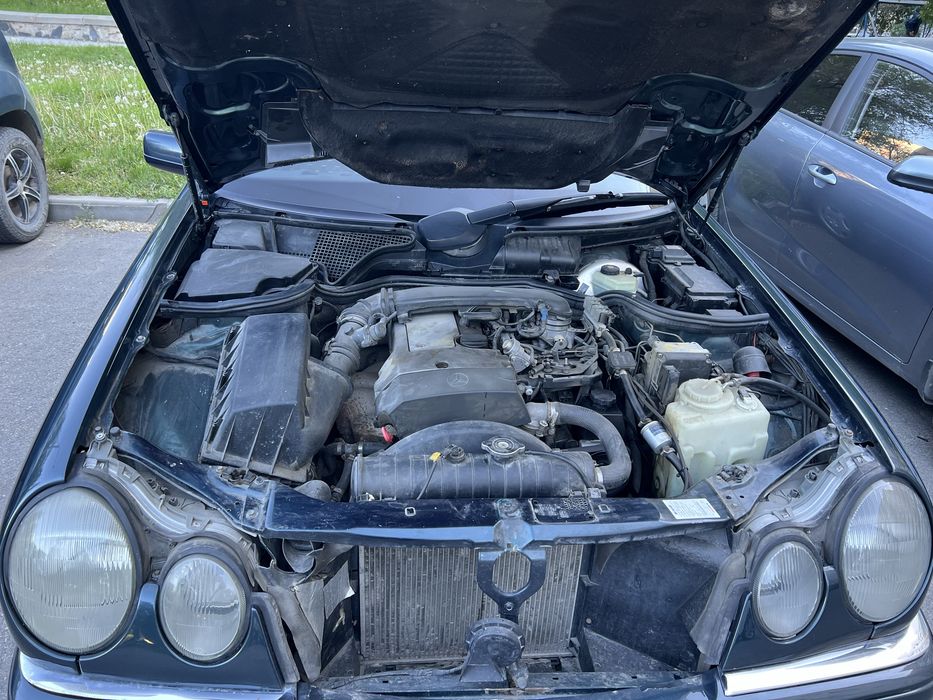 Продам mercedes-benz w210