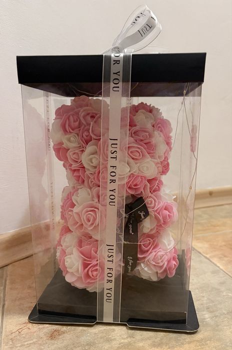 Мече подарък за осми март